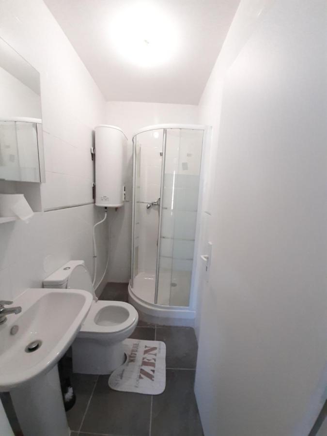 Residence Du Houx - 1 Survilliers Dış mekan fotoğraf